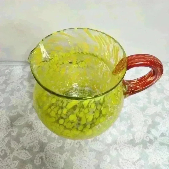 Hand-blown glass water pitcher yellow bubbles red handle. - Picture 4 of 10